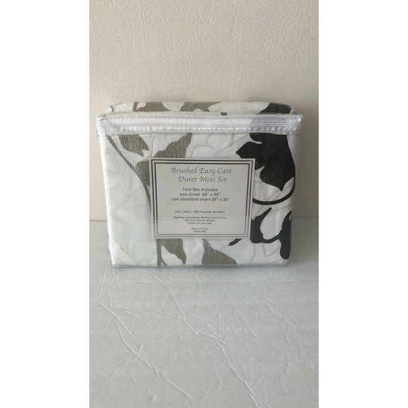 Duvet Cover & 1 Red Scrolling Vine Sham Twin Mini Set Printed Brush Bedding - Picture 7 of 11